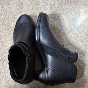 Bioheels Women's Black Leather Upper Ankle Booties with 2 inch Heel-Size 11